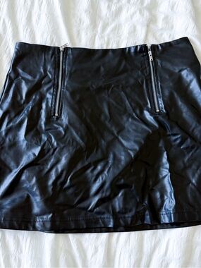 Faux Leather Black Mini Skirt with Front Zippers
